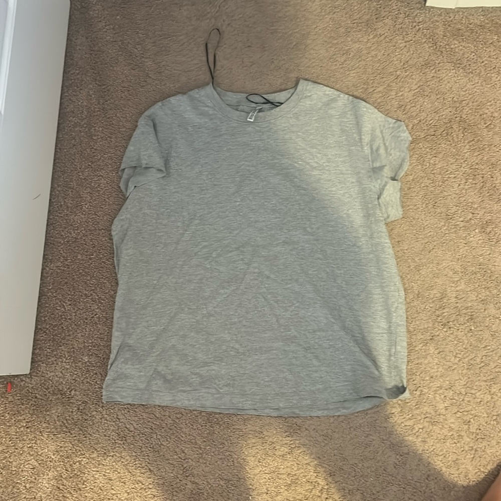H&M t shirt gray